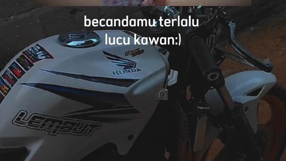 gak lucu kek gitu kawan