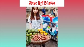 Sao lại khóc