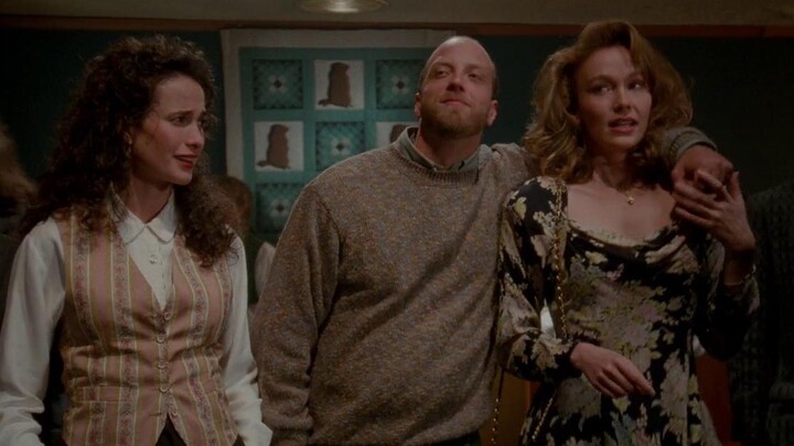 An entire town of women become one man's girlfriends in Groundhog Day