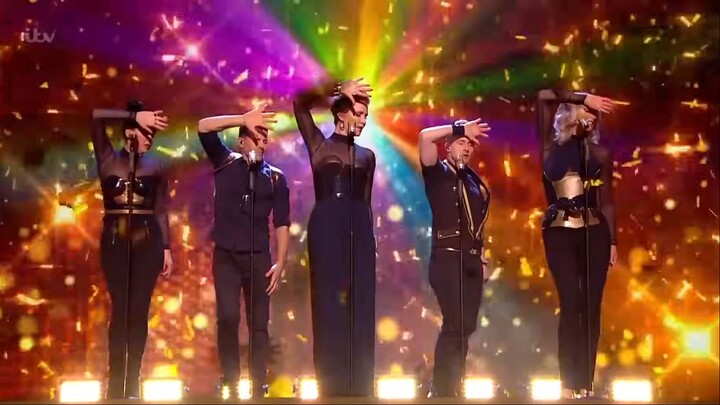 Steps - "Scared of the Dark" on Tonight at the London Palladium