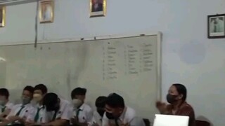 2 mc dalam 1 kelas