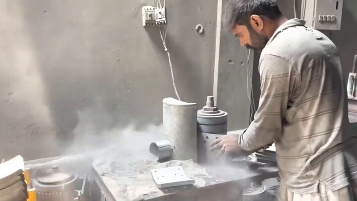 A small Pakistani workshop, the whole process of making exquisite truck brake pads!