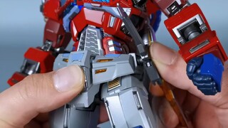 [Đánh giá kinh điển] Máy tập sắt ngàn giá Skyfire Optimus Prime, đồ chơi trong nhà độc nhất vô nhị!