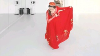 新疆舞步伐之三步一抬