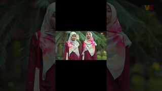 Dia nak menggelitis ke apa ke, itu hal dia. Kau tu, jaga hal sendiri. #CintaBersemiDiWadiSafiyyah