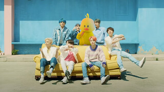 Dance cover of BTS "Boy With Luv" in duck costume