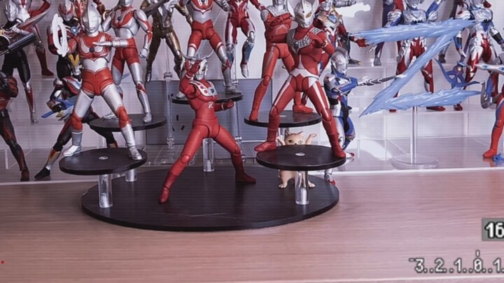 Người mới chơi game nửa năm có bao nhiêu Ultraman SHF? Điểm lại loạt phim Showa (Phần 1)