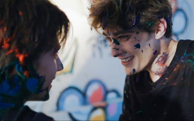 【SKAM法版】“浪漫就是现实主义者愿意为在雨中奔跑的理想主义者撑伞。”