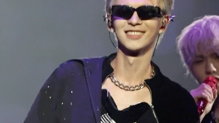 You can't miss anything. You can't miss these 30 seconds. Ahhh, Xiao He is so good at twisting.