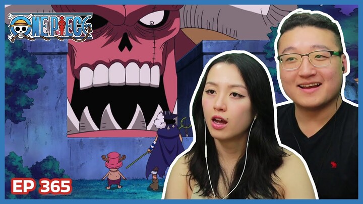 OARS VS THE STRAWHATS! | One Piece Episode 365 Couples Reaction & Discussion