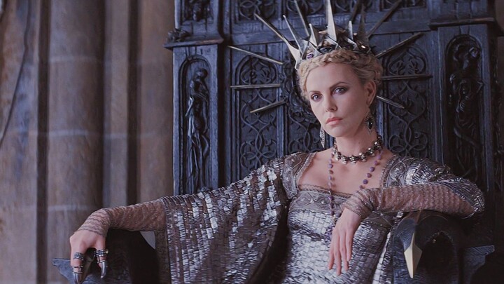 Queens in Snow White and the Huntsman and The huntsman winter's war