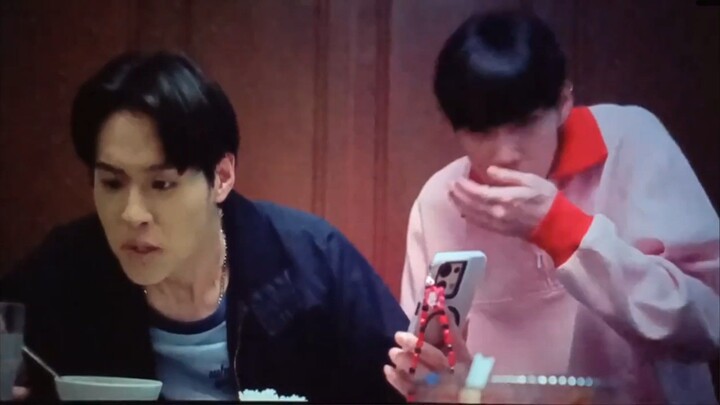 THE RED ENVELOPE thai version