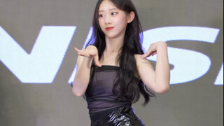 短裙 踩着点赶上的一次路演