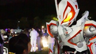 Saat saya memakai Polar Fox MK9 untuk menghadiri festival musik sekolah