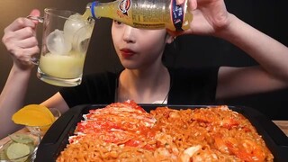 King Crab Carbo Buldak Noodles Mukbang