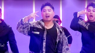 Full-body KDA hunk dances to "MORE" by Panda Hall x trainee DMDF