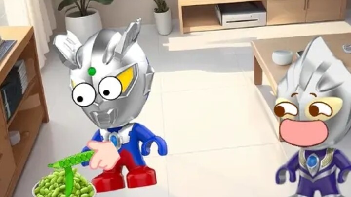 Ultraman Tiga should wait until his friends are free before playing with them