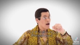 Bộ 3 có ngoại hình giống nhau