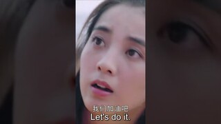 She carried him on her shoulders💓Korean mix hindi songs💓kiss scene💓#shorts
