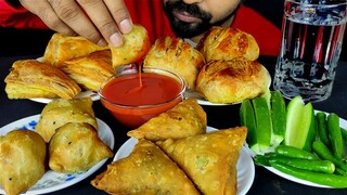 SAMOSA, SINGARA, EGG PATTIES, VEG PATTIES, CHILI ASMR MUKBANG EATING COMPILATION | #LiveToEATT