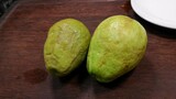 KTV Boss: Our guest Newton's relatives are here. Serve these guavas to welcome them!"