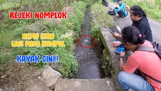 REJEKI..!! Ternyata Disini Tempat Kumpul Ikan