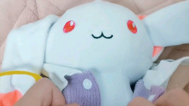 Kyubey: ♡Kalian manusia sangat aneh♡...