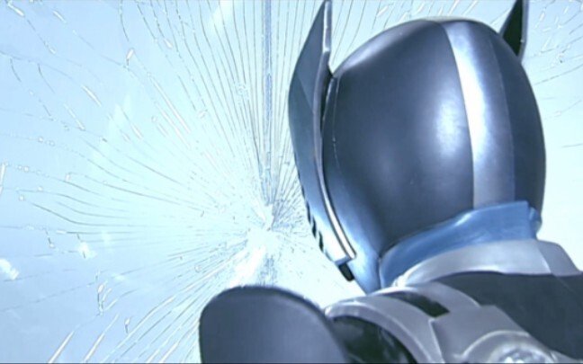 Stupid Shinji bumped his head against the glass