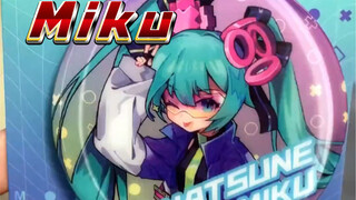 啊啊啊，公主殿下的wink，要怎么抵挡！#初音未来 #miku #阔爱炸了 #二次元 #突破次元壁