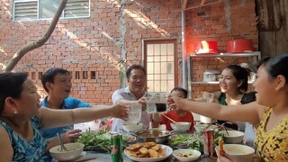 Thăm Nhà Anh Chị Hai Và Thưởng Thức Món Hủ Tiếu Bò Kho Hương Vị Khó Quên|ATML &Family T80