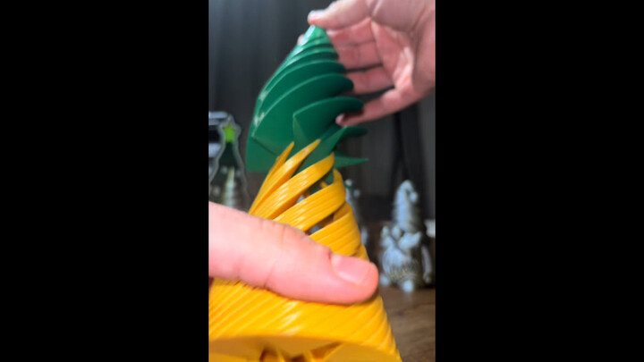 3D printed, interesting Christmas tree🎄.