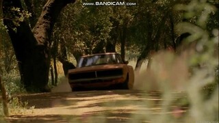 The Duke Of Hazzard - Dodge Charger Vs Dodge Ram