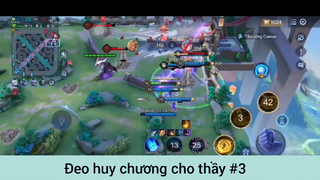 Xin trao huy chương cho anh