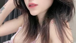 Aku suka dari samping soalnya enak ,apalagi joni abang panjang 🥵💦