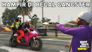 LAGI BONCENG POLISI MAU DI BEG4L ORANG JAHAT