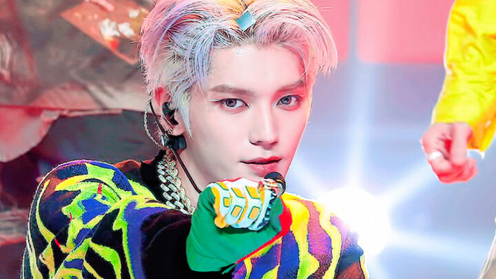 [Yang gak nonton rugi banget] Galloping Lee Taeyong (2 Baddies) horizontal screen straight shot @220