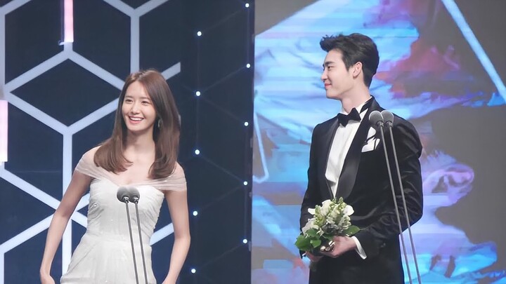 Lee Jongsuk(이종석) ✘ YOONA(임윤아) MOMENT