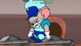 Tom và Jerry thể hiện toàn bộ nhân vật chuột giẫm phải bẫy chuột (hai năm rưỡi thậm chí ba năm rưỡi 