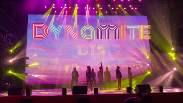 Pesta Selamat Datang BTS—[Dynamite] Jurusan Tari Pop ke-20 Institut Seni Visual Shanghai