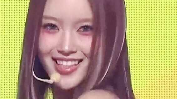 [CHISA Kondo Chicai] Today is the black long straight hair girl New Dance Champion Show Champion Per