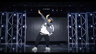 Ding Chengxin performed the full version of "D" again on the assessment stage