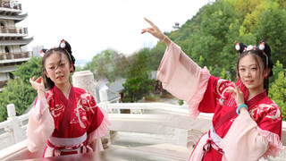 The dance of a girl in ancient Chinese costume