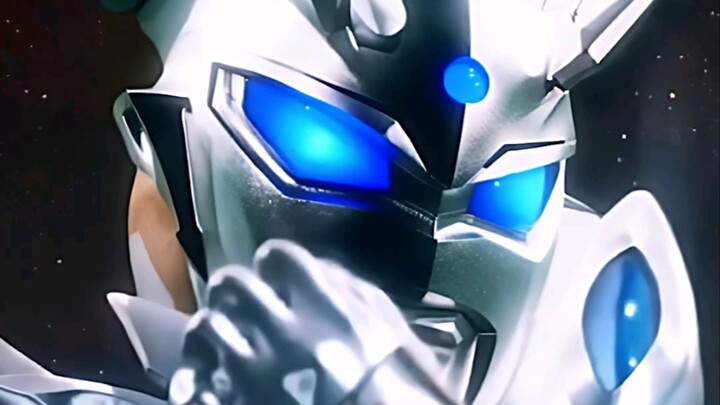 [4k60 frames] Is this form of Ultraman Zero the first one after the God IV?