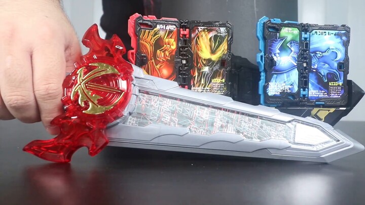 [Tuwan Unboxing] Is it you who wrote Zero-One's story so badly? Kamen Rider Saber DX Holy Sword Driv