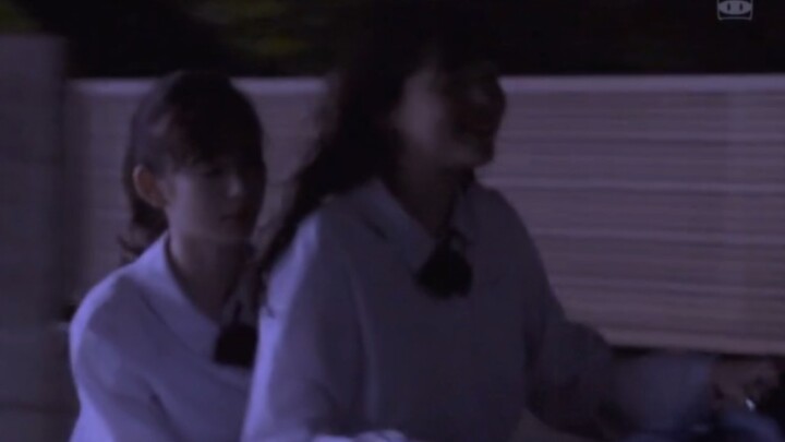 [Double Redemption/Yuri] "คุณชมฉันว่าน่ารัก แต่คุณรักฉันรึเปล่า?" // การพบเจอของสาวๆ