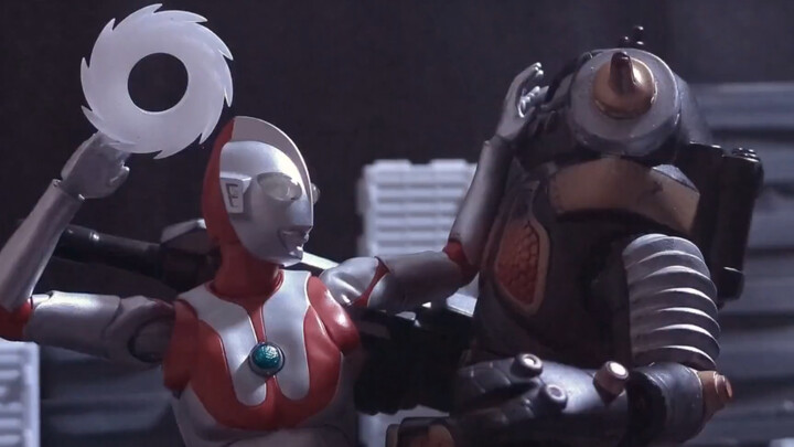 Ultraman VS Jinguqiao