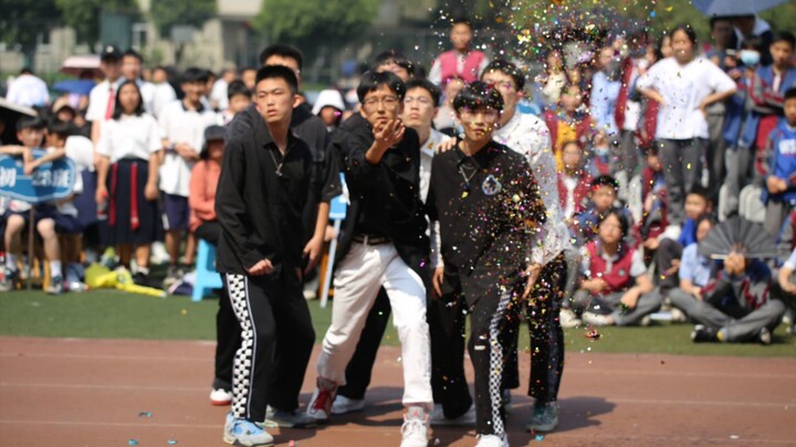 เลือด เหงื่อ และน้ำตา