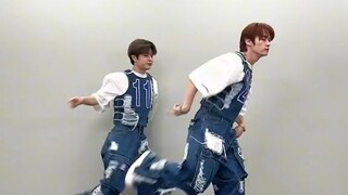 Lee Know & Seungmin - Social Path Challenge