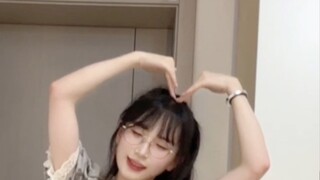 [Let the wind tell you] Are you slacking off? After that, can you lend me your bomb? ૮₍ ˃̵ᴗ˂̵₎ა
