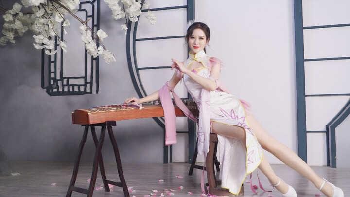Cover| ใส่ชุดกี่เพ้าสีขาวเต้น"Luo Hua Ting"